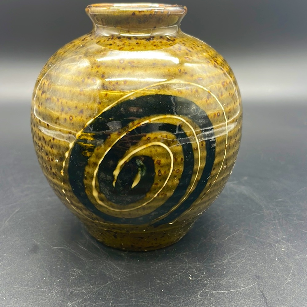 Vintage Made in Japan Stoneware Vase 5 inches Tall